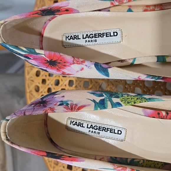 Karl Lagerfeld Paris Royale Floral Print Pumps - Picture 9 of 11